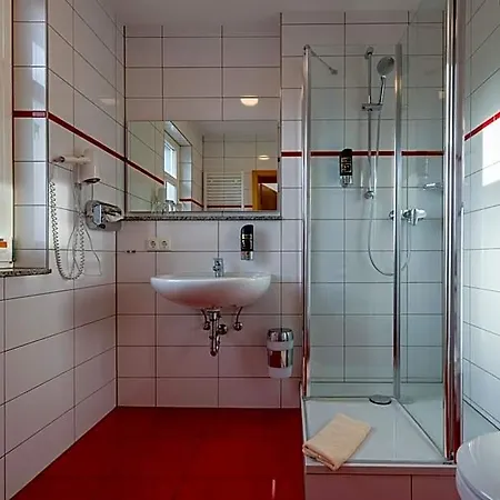 Hotel Landgasthof Zur Tanne 3*