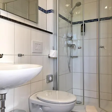 Landgasthof Zur Tanne 3*