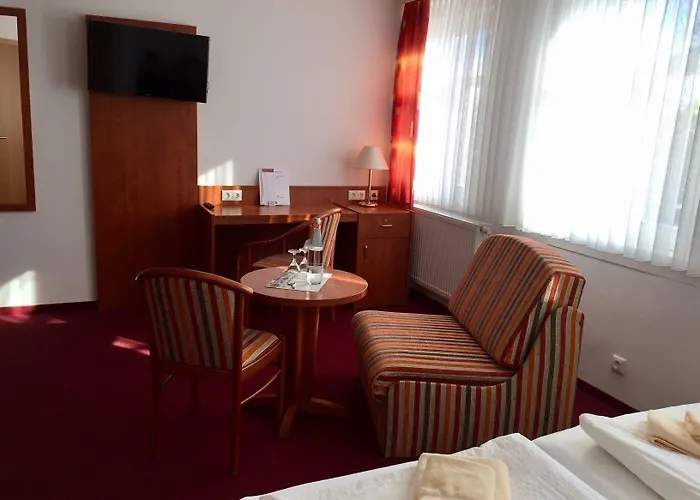 Hotel Landgasthof Zur Tanne Waltershausen