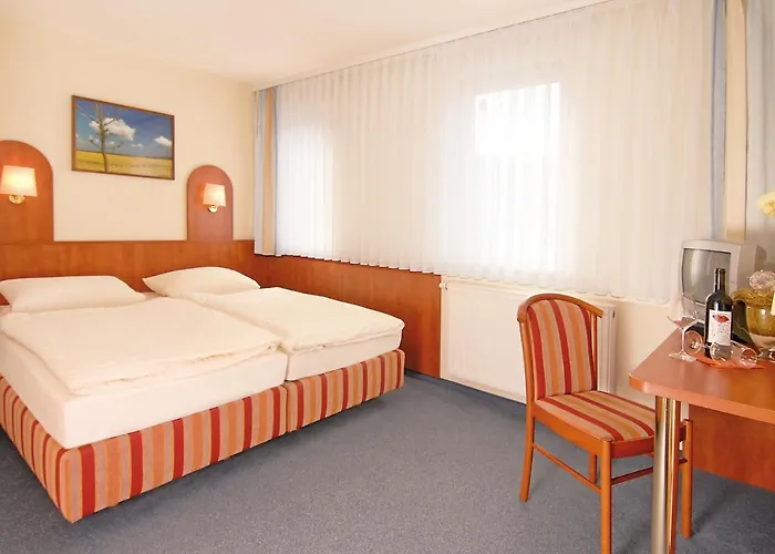 Landgasthof Zur Tanne 2*